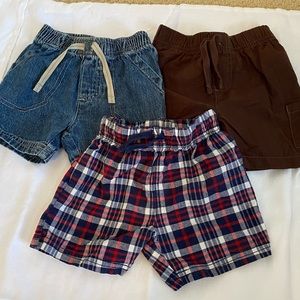 Lot of boys 3 piece bundle, 12 mth